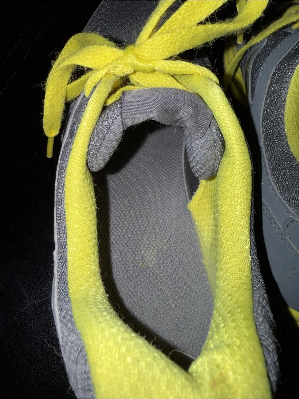 Nike Air Relentless 2 Women's Gray and Neon Yellow Athletic Running Shoes